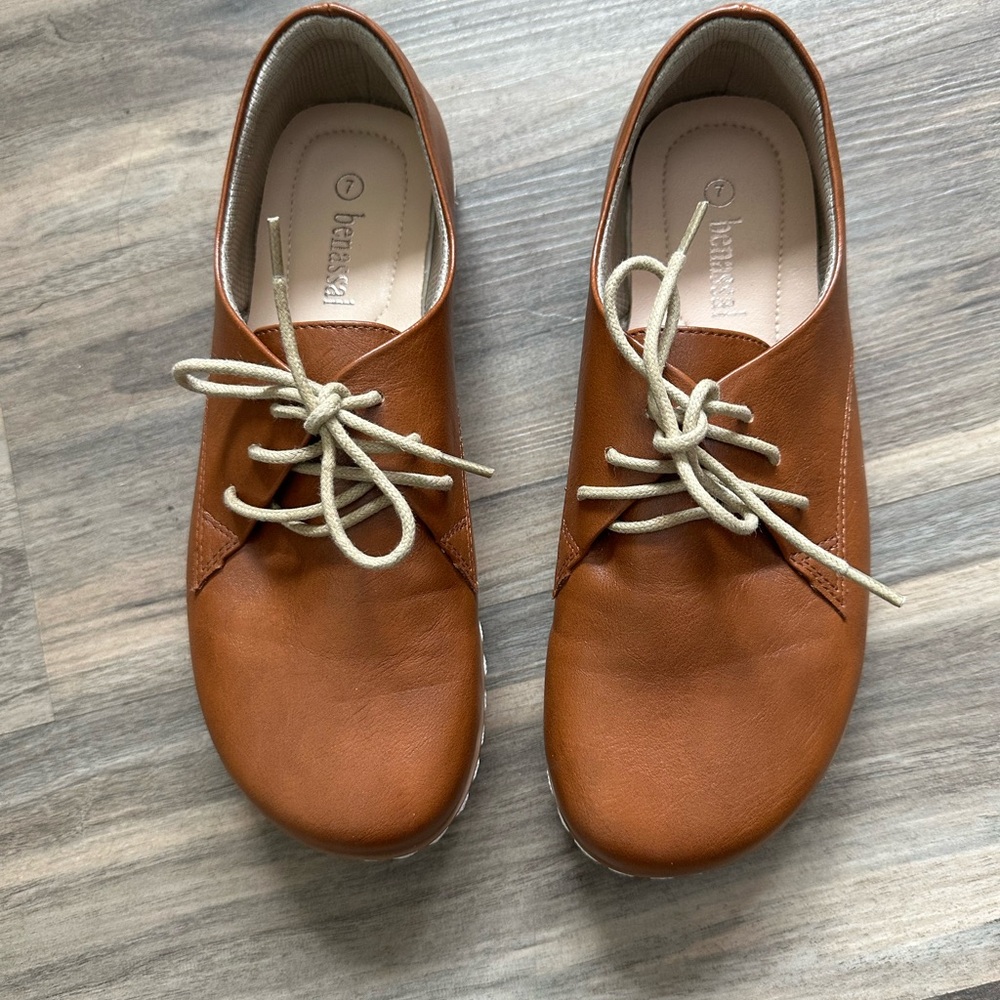 Benassal Barefoot Dress Shoes